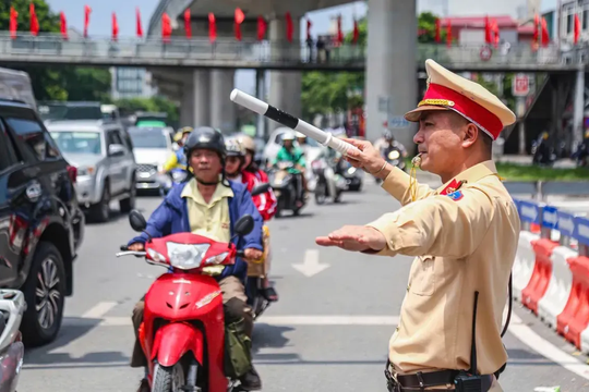 Phân luồng giao thông phục vụ Đại hội Công đoàn Việt Nam lần thứ XIV
