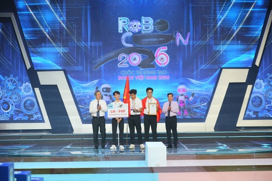 Trường Đại học Lạc Hồng vô địch Robocon Việt Nam 2026