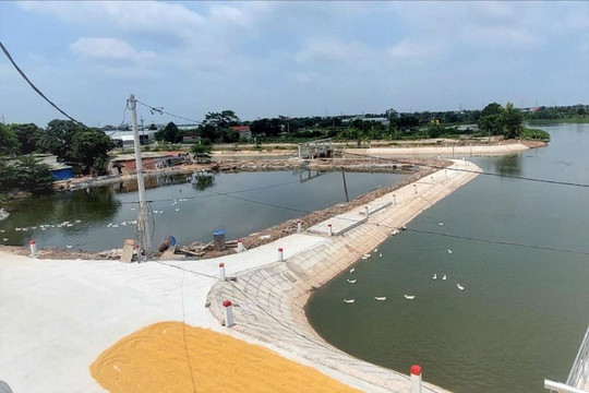 Hoàn thành cắm mốc bảo vệ 71 tuyến kênh thủy lợi