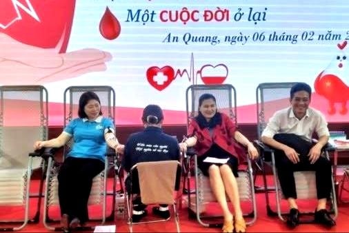 Người phụ nữ 37 lần hiến máu cứu người
