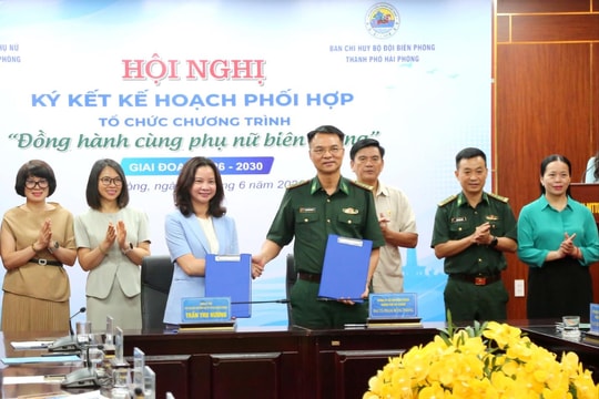 Tiếp sức phụ nữ biên cương phát triển bền vững