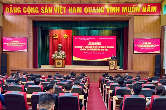 Thiết lập hệ thống chức danh nghề nghiệp riêng với giảng viên trường chính trị
