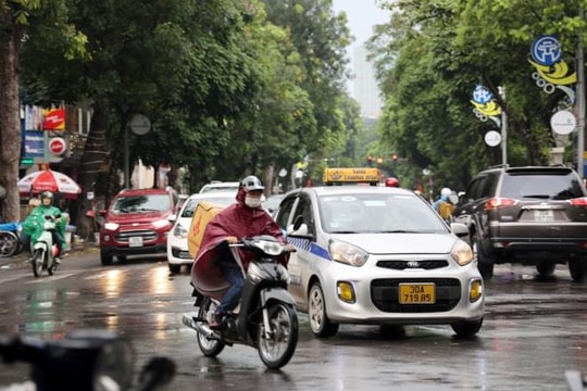 Miền Bắc ban ngày nắng nóng, chiều tối và đêm có mưa 'giải nhiệt'