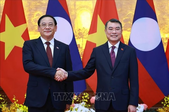 Quan hệ Việt Nam - Lào đoàn kết đặc biệt trước sau như một