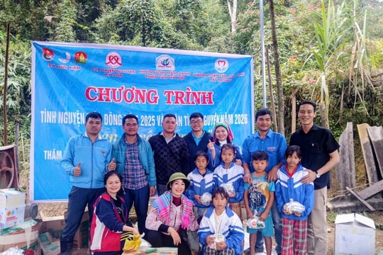 Gieo yêu thương từ những chuyến đi thiện nguyện