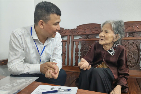 Từ chính quyền thân thiện đến Hải Phòng văn minh, hạnh phúc. Bài 2: Từ quản lý sang phục vụ