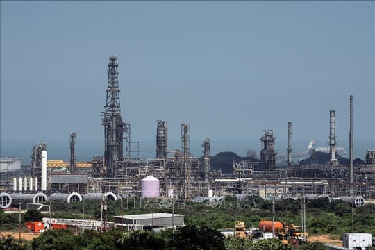 Dòng vốn ngoại đổ mạnh vào ngành năng lượng Venezuela