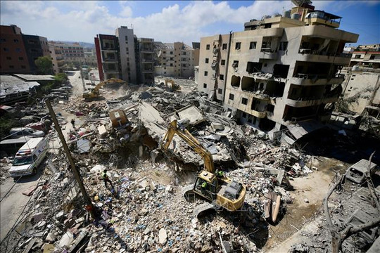 Israel không kích vùng ngoại ô thủ đô của Liban