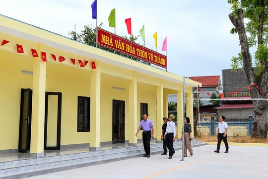 Nam An Phụ đầu tư 4 tỷ đồng nâng cấp 8 nhà văn hóa thôn