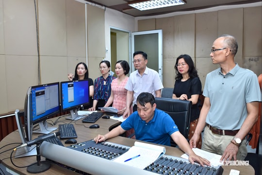 Một số hình ảnh hoạt động của Báo và phát thanh, truyền hình Hải Phòng