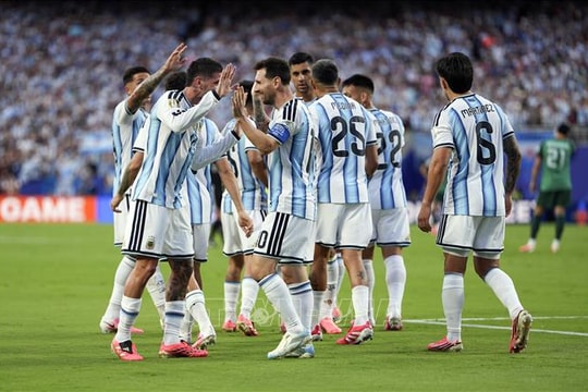 Messi lập kỷ lục mọi thời đại ở World Cup
