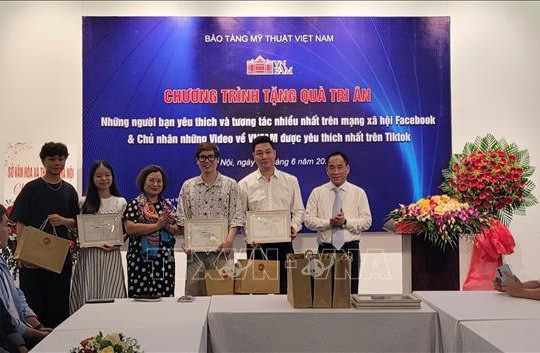 Lan tỏa tình yêu mỹ thuật trên các nền tảng số