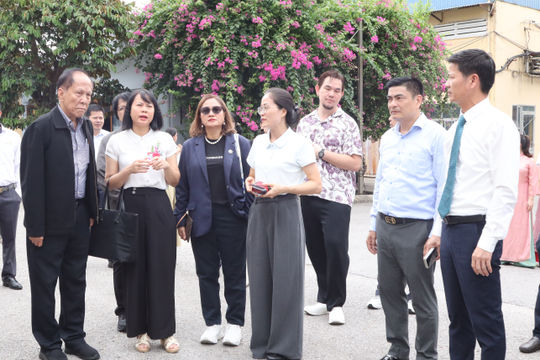 Giao lưu với đoàn nhà báo quốc tế, quảng bá hình ảnh Hải Phòng năng động, hội nhập