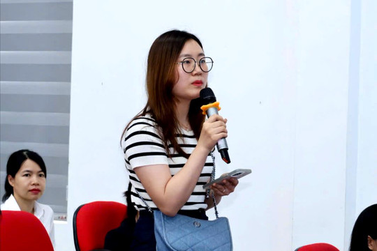 Đối thoại, tháo gỡ vướng mắc về bảo hiểm xã hội