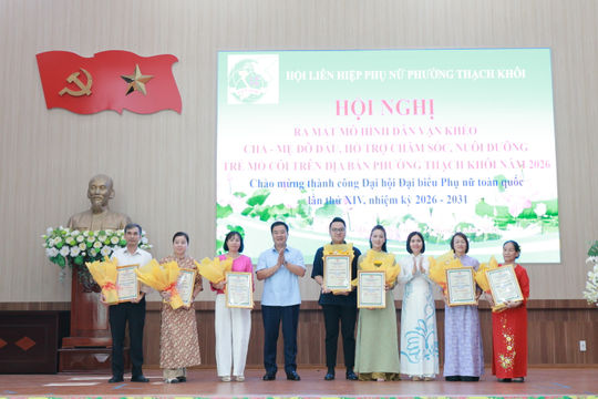 Hội Phụ nữ phường Thạch Khôi ra mắt mô hình dân vận khéo 'Cha - Mẹ đỡ đầu'