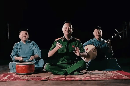 Đưa pháp luật đến gần người dân bằng âm nhạc truyền thống