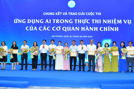 Sở Nội vụ đoạt giải nhất cuộc thi 'Ứng dụng AI trong thực thi nhiệm vụ của các cơ quan hành chính'