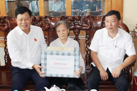Người có công ở Hải Phòng được tặng 5,5 triệu đồng nhân Ngày Thương binh liệt sĩ