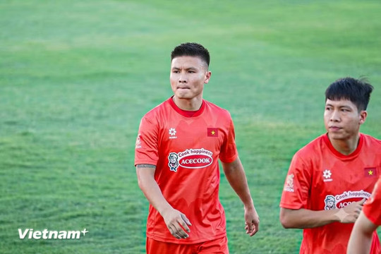Quang Hải làm đội trưởng, Xuân Son được 'thăng cấp' đội phó tuyển Việt Nam ở ASEAN Cup