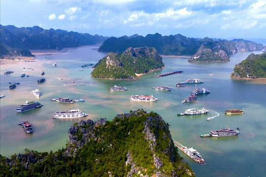 Sôi động mùa du lịch hè Hải Phòng