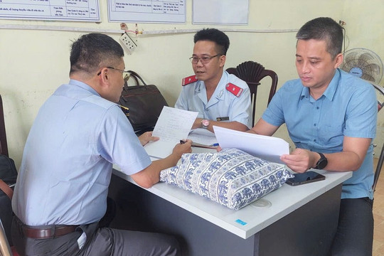 Xác minh, xử lý tàu cá mất kết nối thiết bị giám sát hành trình