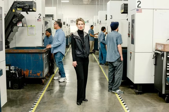 Tập đoàn Theranos. Kỳ cuối: Từ đỉnh cao đến vành móng ngựa