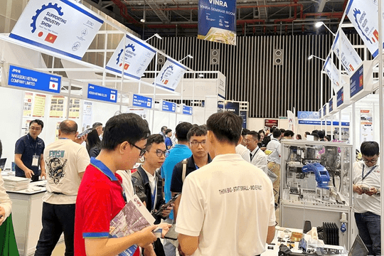 Triển lãm quốc tế về cơ khí chính xác và sản xuất chế tạo quy tụ 450 thương hiệu
