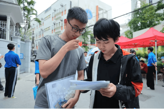Nhiều trường đại học công bố điểm sàn xét tuyển năm 2026