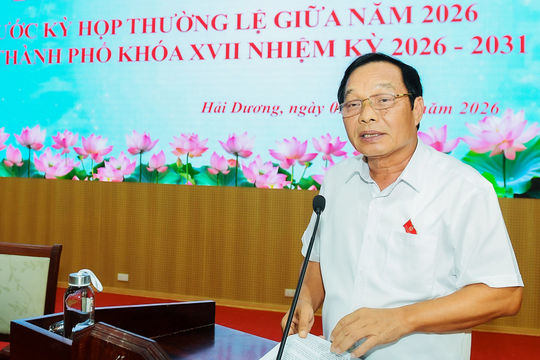 Chủ tịch HĐND thành phố Lê Văn Hiệu tiếp xúc cử tri 5 phường