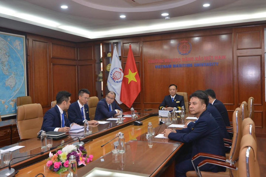 Trường Đại học Hàng hải Việt Nam nhận Giải thưởng 'Cơ sở đào tạo hàng hải xuất sắc nhất' năm 2026