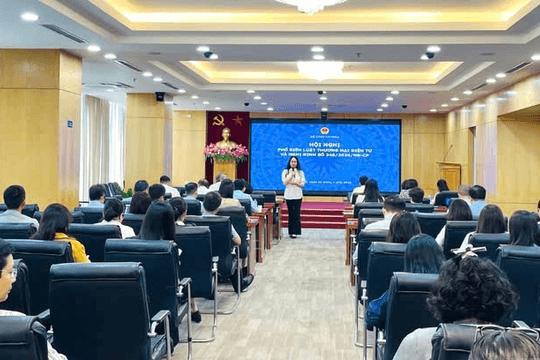 Xác thực danh tính người bán, siết chặt quản lý livestream
