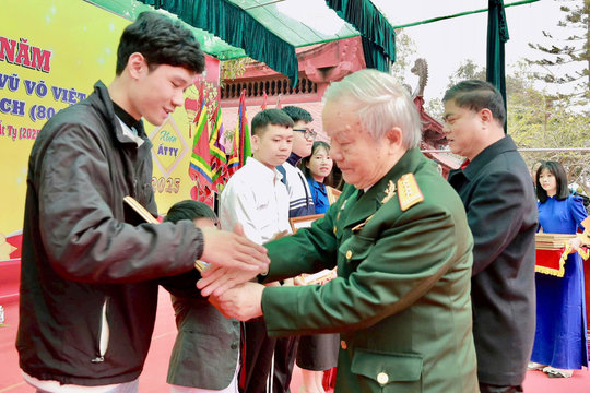 Lan toả tinh thần hiếu học trong 'dòng họ học tập'