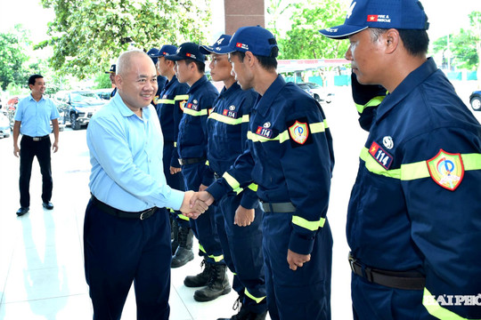 Vinh danh 10 cán bộ, chiến sĩ công an Hải Phòng lập chiến công cứu nạn tại Venezuela