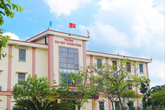 Đại học Thành Đông trao 50 suất học bổng toàn phần cho thí sinh khó khăn