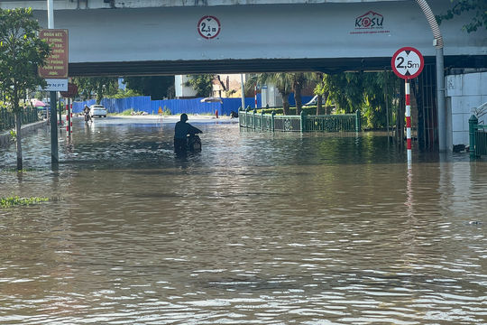 High tides raise flood risk in Hai Phong through July 17