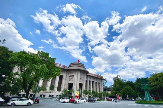 Dự án đầu tư ra nước ngoài được vay tối đa 70% vốn