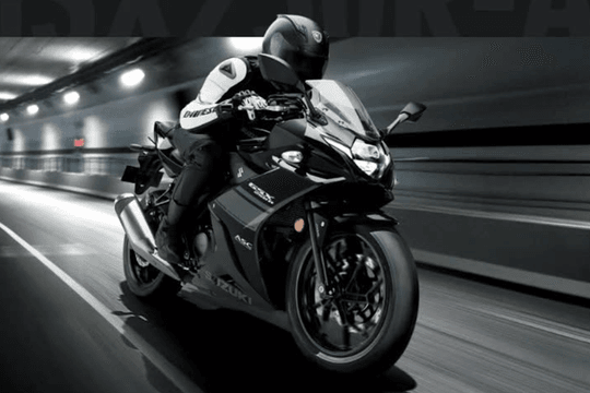 Xe Suzuki GSX250R sắp ra mắt với động cơ VVT mới