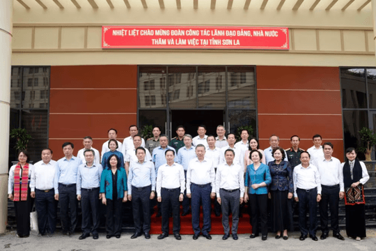 Xây dựng Sơn La thành trung tâm nông nghiệp sinh thái và du lịch đặc sắc