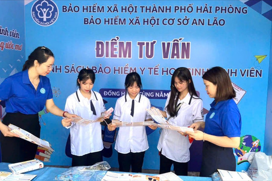 Tiếp tục duy trì tỷ lệ 100% học sinh, sinh viên tham gia bảo hiểm y tế