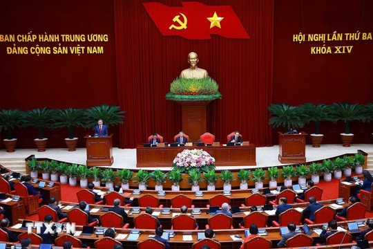 Khai mạc trọng thể Hội nghị lần thứ ba Ban Chấp hành Trung ương Đảng khóa XIV