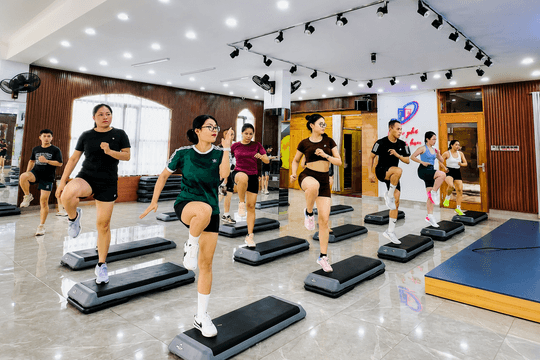 Khỏe khoắn điệu nhảy StepHi