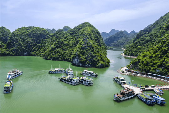 Liên thông khai thác du lịch Vịnh Hạ Long - Quần đảo Cát Bà