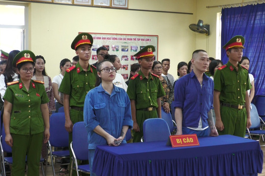 Xét xử lưu động vụ án mua bán, tàng trữ trái phép chất ma túy