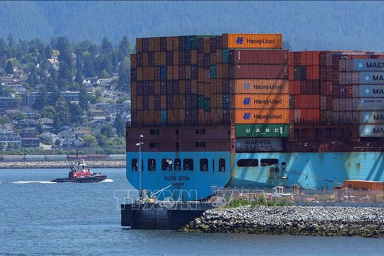 Nguy cơ chiến tranh thương mại khi Tổng thống Trump áp thuế 50% với hàng Canada