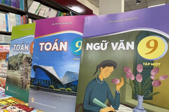 Đảm bảo cung ứng đủ sách giáo khoa trước ngày 15/8