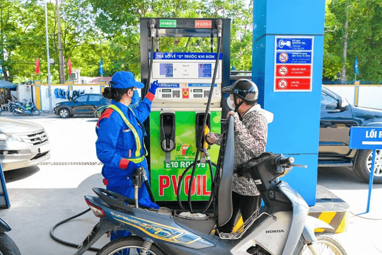 Điều chỉnh đồng loạt giá xăng dầu từ chiều nay
