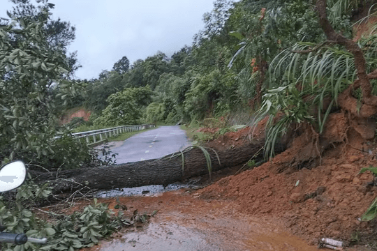 Bộ Công Thương ra công điện khẩn ứng phó mưa lũ, bảo đảm an toàn hồ đập