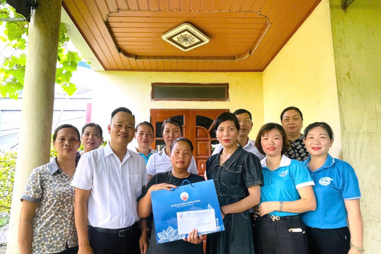 TYM Hải Phòng trao 31 suất quà tri ân người có công
