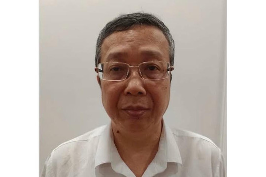 Khởi tố Thứ trưởng Bộ Nông nghiệp và Môi trường về tội nhận hối lộ