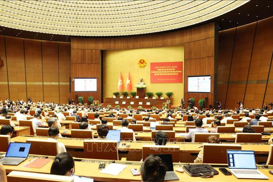 Xây dựng và phát triển Việt Nam trở thành quốc gia biển mạnh